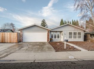 425 Dolores Dr, Woodland, CA 95695