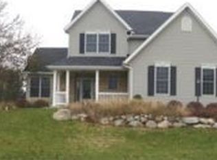 32918 Barn Owl Ct, New Carlisle, IN 46552