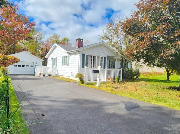 130 Canterbury Street, Presque Isle, ME 04769