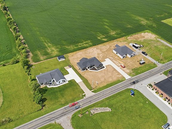 3rd image of 1839 Baty Rd