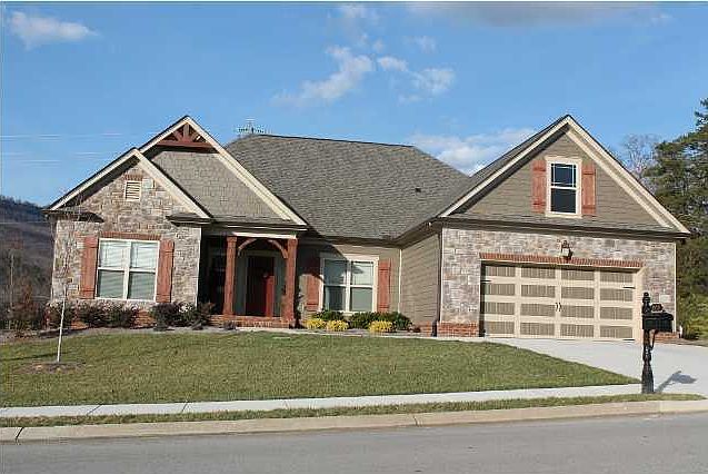 1st image of 909 Lynnstone Dr #114