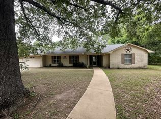 110 Red Bud Ln, Quitman, TX 75783