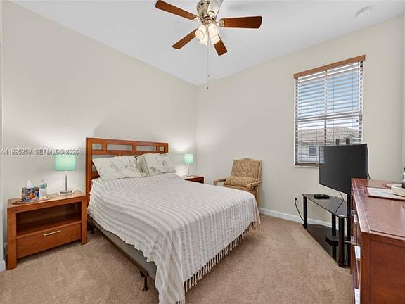 4th image of 6978 Broadland Way