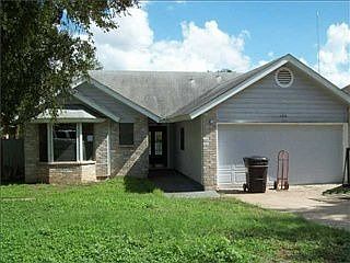 1st image of 106 S Mockingbird Cir