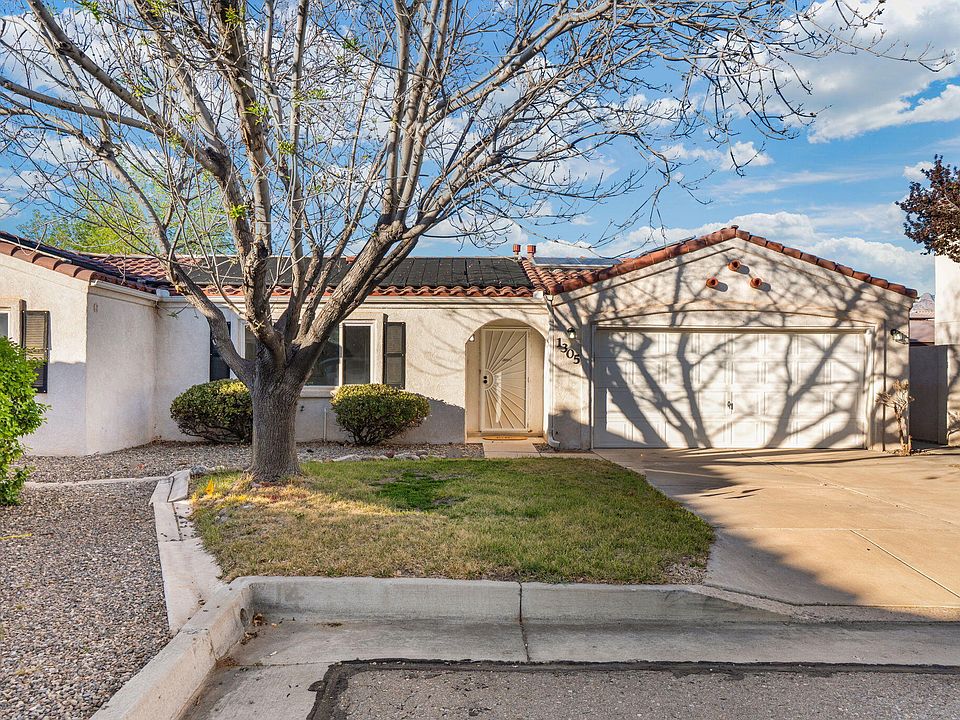 1st image of 1305 Villa Campo NE
