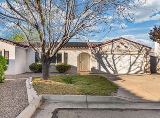 1305 Villa Campo NE, Albuquerque, NM 87113