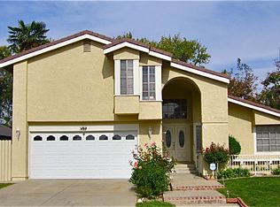 43 Old Wood Rd, Phillips Ranch, CA 91766