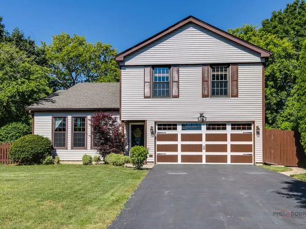 906 Juneway Ave, Deerfield, IL 60015