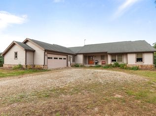 18131 Fehr Ln, Manchester, MI 48158