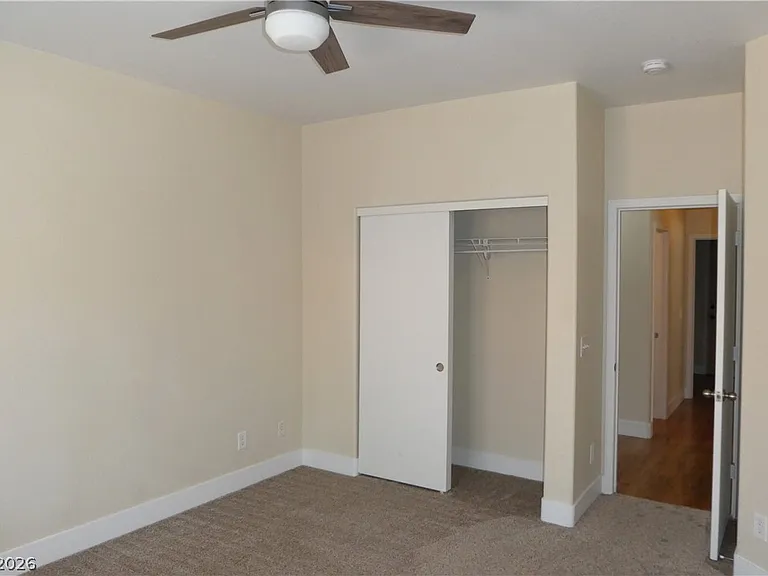 6038 Blue Autumn St — Photo 15