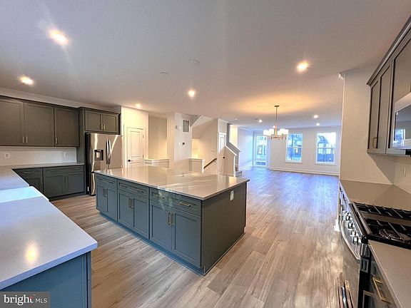4th image of 9404 Dandelion Dr