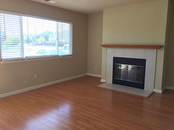 5th image of 14281 New Jersey Ave