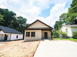 422 Smith St, Florence, AL 35630