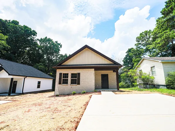 422 Smith St, Florence, AL 35630