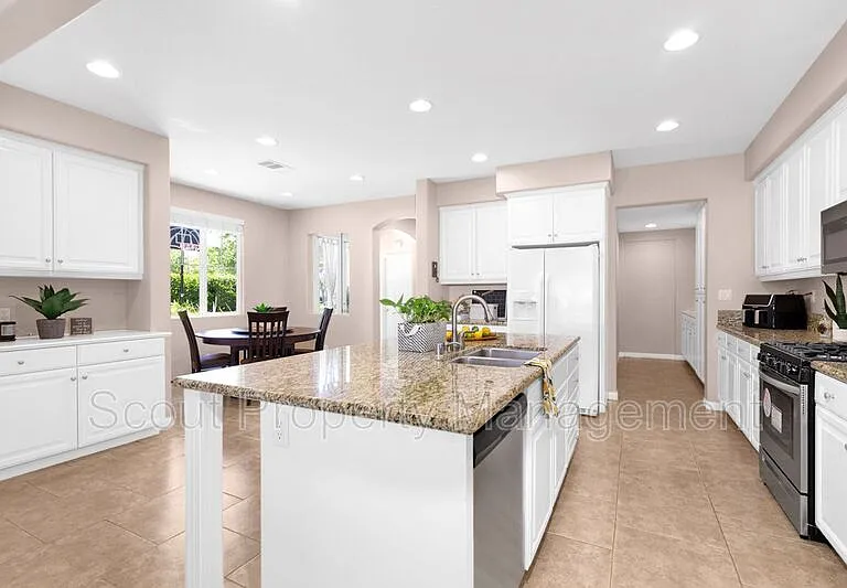 40281 Salem Way — Photo 10