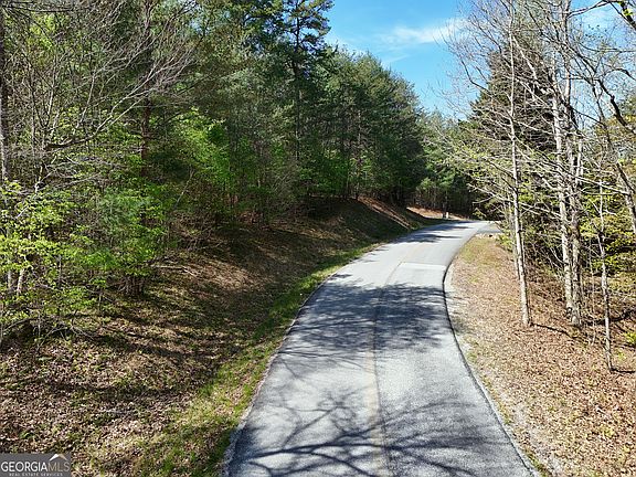 5th image of 40 Ivy Meadow Ln