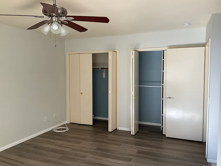 723 Sutton Hill Pl — Photo 22