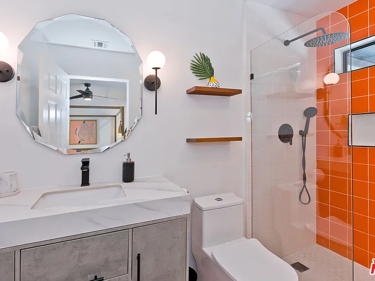 2660 N Farrell Dr — Photo 42