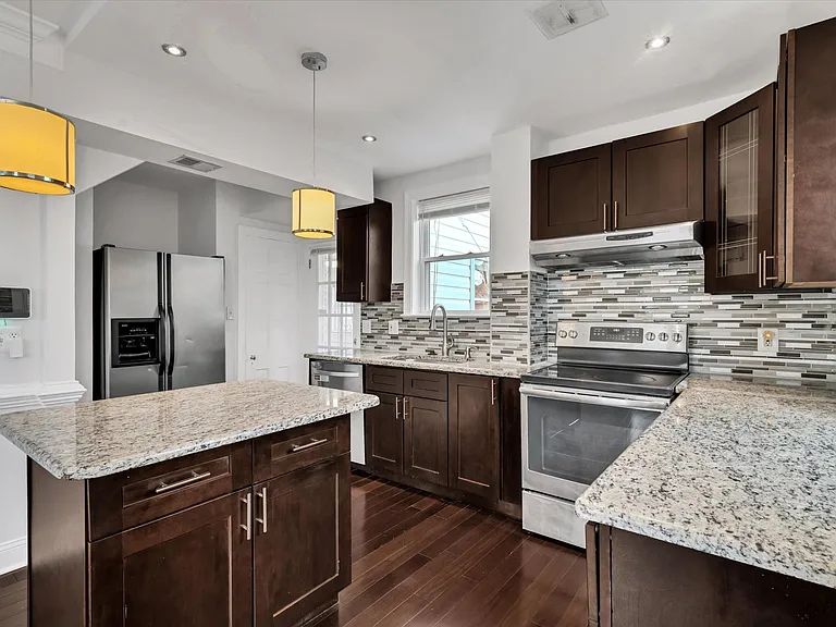 1002 Chillum Rd — Photo 26