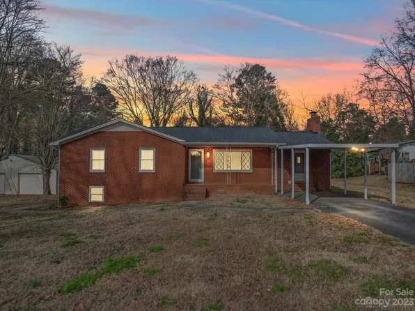 1425 N Main St, China Grove, NC 28023