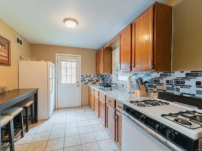 12 Vine Hill Rd #14 — Photo 10