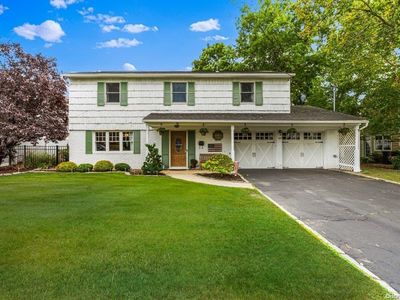 18 Hilary Drive, Bayville, NY, 11709