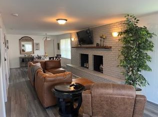 1205 N Park Ave, Herrin, IL 62948