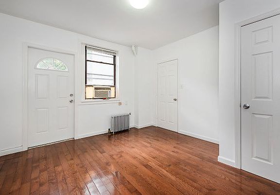 4th image of 533 W 148th St #G