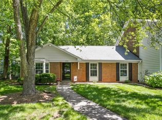 2440 Cottage Pl, Greensboro, NC 27455
