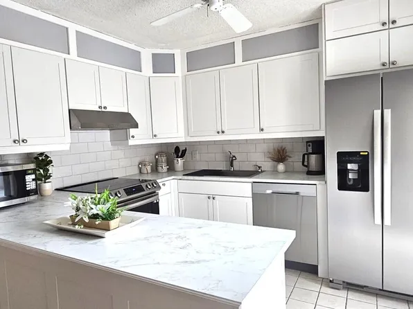 335 S Waverly Place #7a, Vero Beach, FL 32960