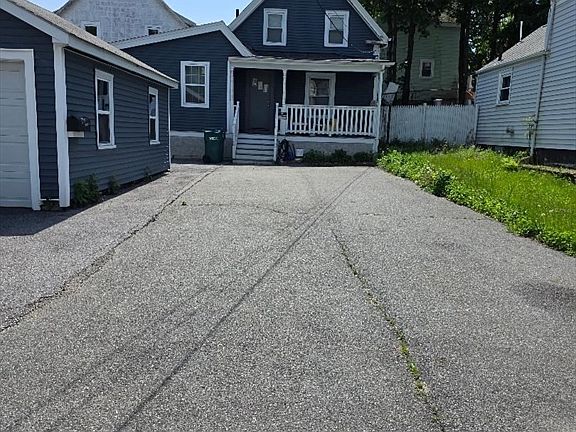 2nd image of 75 Marianna St