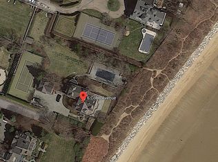 6 Cobb Ave, Manchester, MA 01944