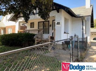 2442 Mary St, Omaha, NE 68112