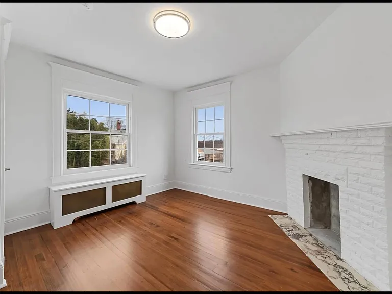 70 Normandy Rd — Photo 19