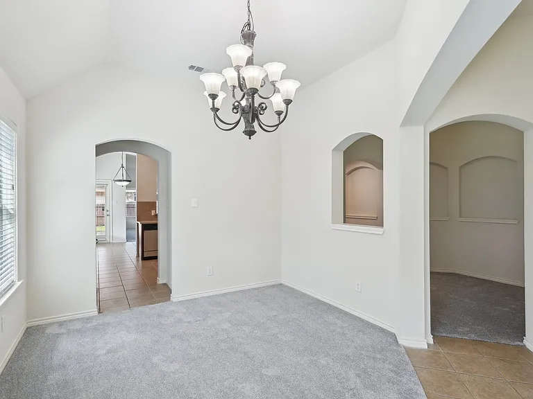 1280 Seymour Dr — Photo 6
