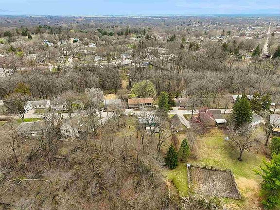 5th image of 411 Kimball Rd
