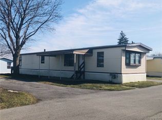 6035 S Transit Lot Rd #20, Lockport, NY 14094