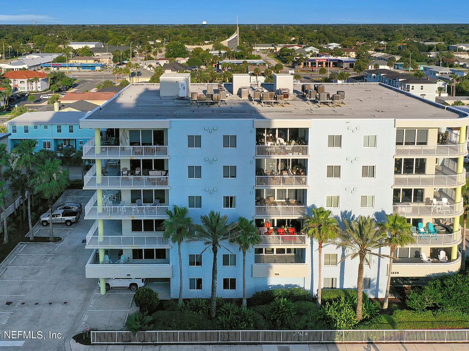 Surfside Of Jacksonville Beach Condominiums 1236 1st St N