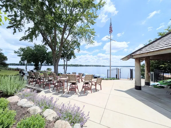 4387 Wilshire Blvd #106, Mound, MN 55364