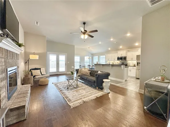 626 NW 62nd Ave, Bentonville, AR 72713