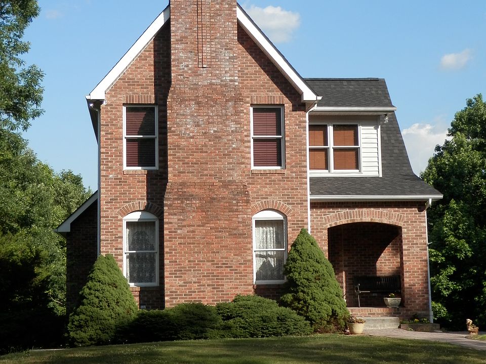 1st image of 108 Cecil D Quillen Dr