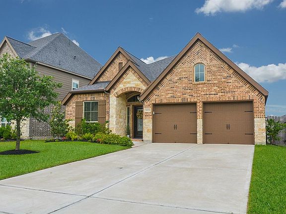 3rd image of 2838 Garden River Ln