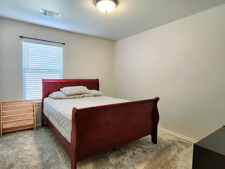 18600 Luna Dr — Photo 17