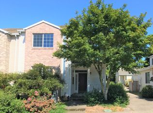 14190 SE Filbert Creek Dr, Clackamas, OR 97015