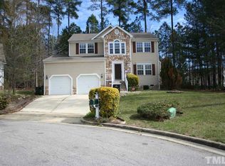 1090 Vauxhall Dr, Apex, NC 27502