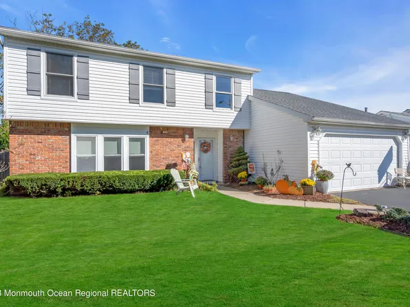4 Compass Lane, Barnegat, NJ 08005