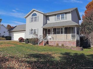 1526 Donna Lynn Dr, Jackson, MO 63755