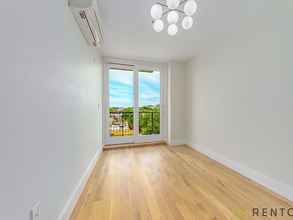 4th image of 65 4th Ave #7I