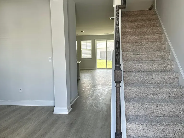 9091 Fort Hill Way — Photo 4