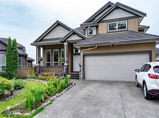 16492 104a Ave, Surrey, BC V4N5S6